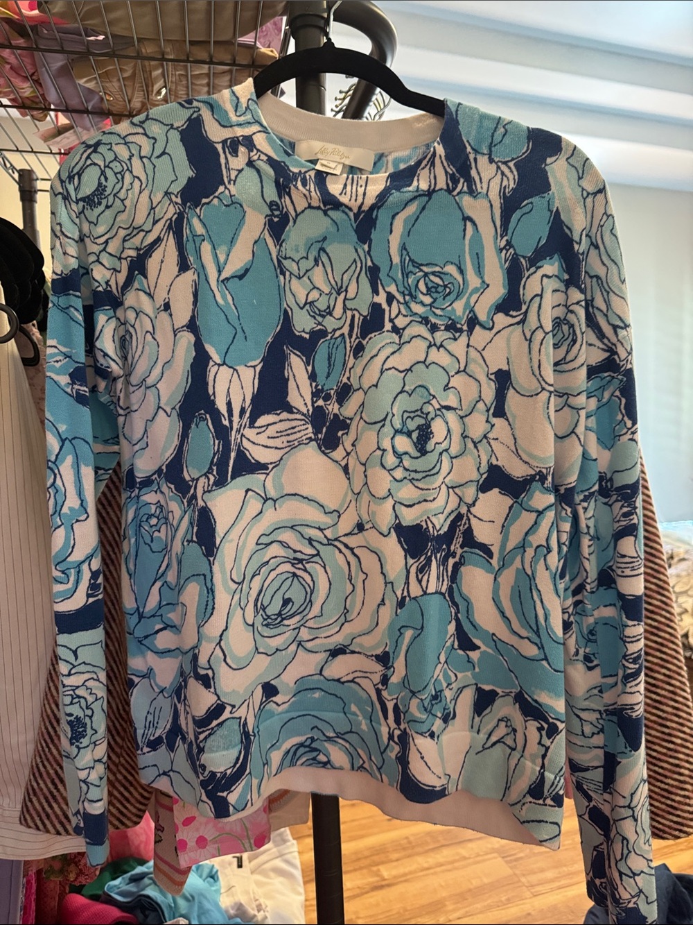 Lilly Pulitzer Blue & White Floral Crewneck Long Sleeve Top